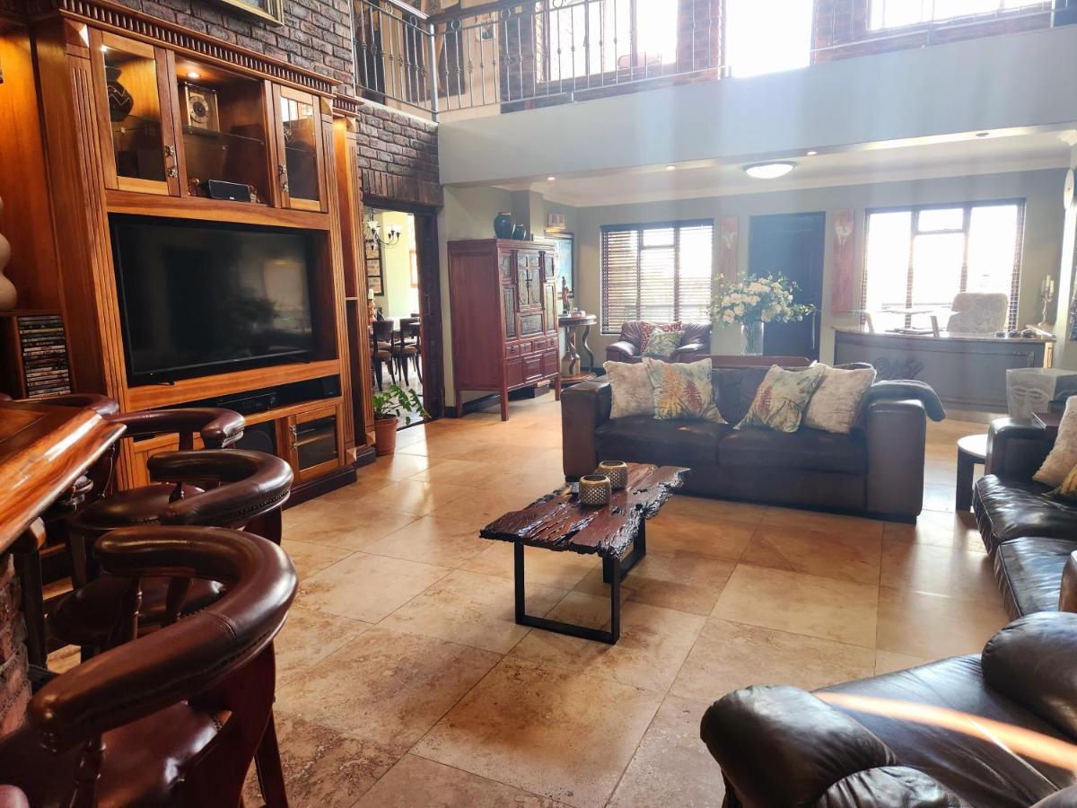 The Wooden Leg Guesthouse Kleinmond Εξωτερικό φωτογραφία
